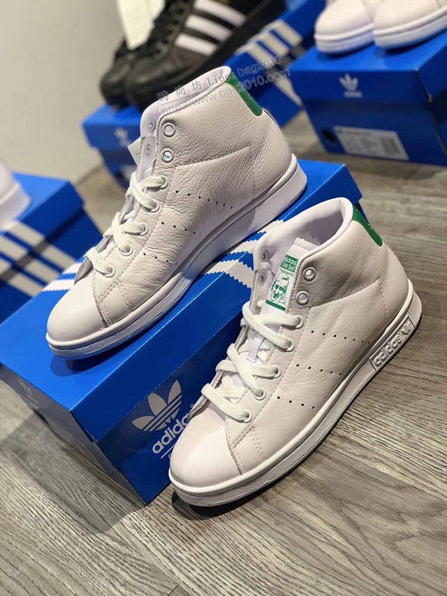 Adidas鞋 阿迪達斯新配色 德國進口納帕頭層皮 史密斯高邦白色鞋 男女同款  hdx13323